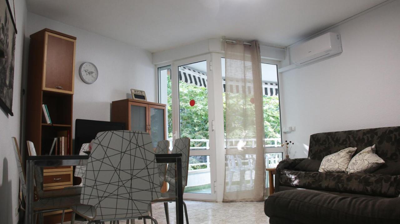 Sta. Eulalia Familias Arysal Lägenhet Salou Exteriör bild